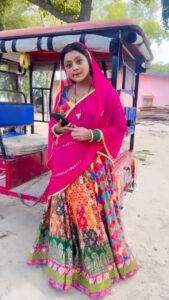Kajal Yadav Instagram - Kabootar rakhle bani 🕊️🥀🤣 #comedy #reels #kajalyadav #bhojpurireels 🤷🏻‍♀️ Alapur Kalakankar