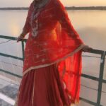 Kajal Yadav Instagram - Hamara laaz agega 🙈🤫🦋😍 #bhojpuri #reels #bhojpurireels #kajalyadav #bridalstyle Raj Bhavan, Kalakankar