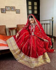 Kajal Yadav Instagram - Banu mein teri Dulhan ♥️😍🥀 

#dulhan #bridal #bridallook #bhojpuri #movie #kajalyadav #instpic #shooting