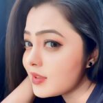 Kajal Yadav Instagram - हु छुप छुप के कहे तू निहारेला ☺️____________#romanticvideos #kajalyadav _____#kajalyadav_ky #pawansingh #kajalyadav #pic