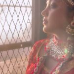 Kajal Yadav Instagram - “Kuch yaadein Jo kabhi bhuli nahi jaa sakti”#terayahankoinahin 🤷🏻‍♀️🥀 #kajalyadav ♾️🕊️#yegalliyanyechaubara #reels ♥️