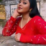Kajal Yadav Instagram - Pyaar itna baa ♥️ #bhojpuri #bhojpurireels #bhojpuri_song #kajalyadav #reels ♾️🕊️🥀