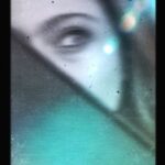 Kajol Instagram – The eyes, chico. They never lie.
#eyes #aankhokimasti #eyesneverlie