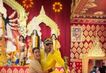 Kajol Instagram - To the OG clothes horse… The best dressed and kindest man around @apnabhidu #durgapuja #mahanavmi #bhidu #apnabhidu #jackieshroff