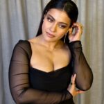 Kajol Instagram – #aboutlastnight
There’s always a first time for everything and last night when I won the best OTT debut award was definitely one of those..
😜 Love the fact that I had my cheerleaders with me, supporting me as always @aamandevgan @danishdevgn .. 😘
#whatanight
#ottplayawards2022 #danubeottplayawards2023