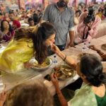 Kajol Instagram - Day 2 and the madness continues .. so many people being fed, praying and all with family .. it’s an experience! Love our pujas for all of it . #durgaashtami #durgapuja #itsallaboutfaith