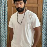 Kalaiyarasan Instagram – 🖤💙