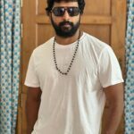 Kalaiyarasan Instagram – 🖤💙