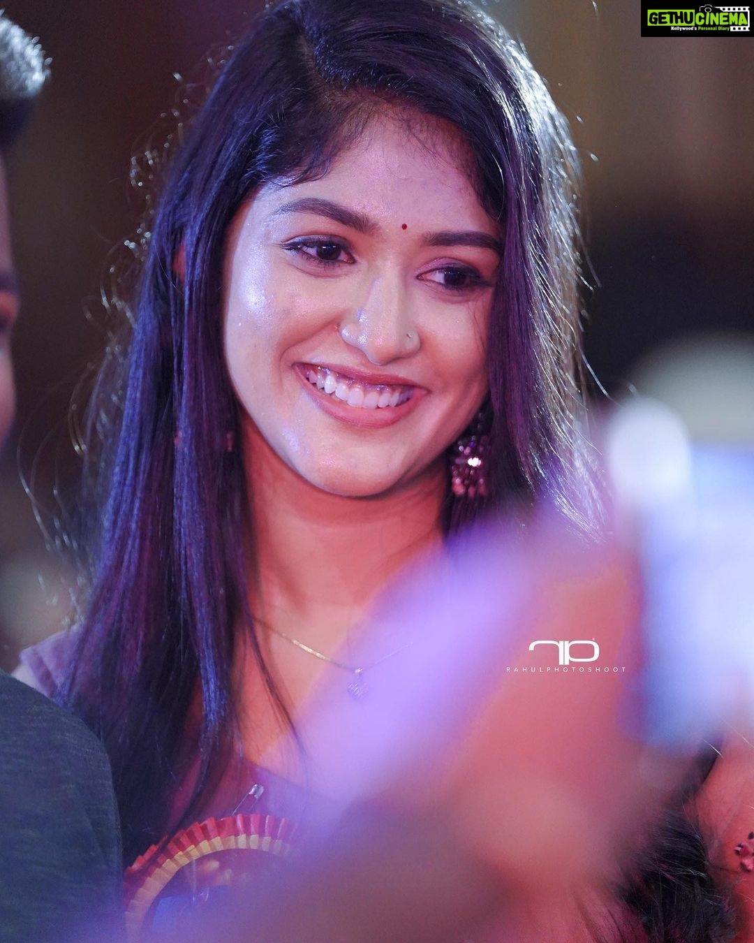 Kalyani Anil - 103.7K Likes - Mowli Film Awards✨
📸 @rahulphotoshoot
💄 @brides_of_deepthi
Saree @geesahh_designs