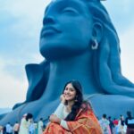 Kalyani Anil Instagram - 🙏🏻🤍 👗 @geesahh_designs 📸 @sonu_.sajeev 😘 #adiyogi Adiyogi Coimbatore