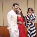 Kalyani Anil Instagram - Them😭🥹♥️ @samantharuthprabhuoffl @thedeverakonda Watch Kushi in theaters…♥️ @TheDeverakonda @samantharuthprabhuoffl @shivanirvana621 @heshamabdulwahab @mythriofficial @saregamatelugu 📸 @cloudsbyvibin Thanku chetta♥️ 👗 @prayaan_designs #KushiMusicalConcert #Kushi #KushiOnSeptember1st
