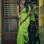 Kalyani Anil Instagram - Desi urge to wear a saree…🫶🏻🖤 Saree @ishvari.womens.world Blouse @geesahh_designs 📸 @talesbyaravind 💄 @brides_of_deepthi 🎨 @momentssbyelementricx