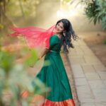 Kalyani Anil Instagram - 🌞🪷✨ 👗 @d_eva_signature_bysoumyajilesh 📸 @talesbyaravind Edits @momentssbyelementricx 💄 @brides_of_deepthi Trivandrum, India