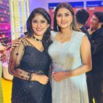 Kalyani Anil Instagram - Siima Awards 2023 🖤✨ #siimawards2023 Saree @geesahh_designs Jewellery @blushingtone_rentals Makeup @abeeha_mamoon #siimaawards #dubai Dubai, United Arab Emirates