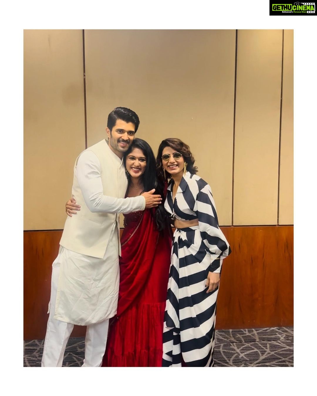 Kalyani Anil - 77.1K Likes - KUSHI♥️😭 @thedeverakonda @samantharuthprabhuoffl
👗 @prayaan_designs ♥️
📸 @cloudsbyvibin Thanku chettaaa
#kushi #vijaydevarakonda #sam #samantha