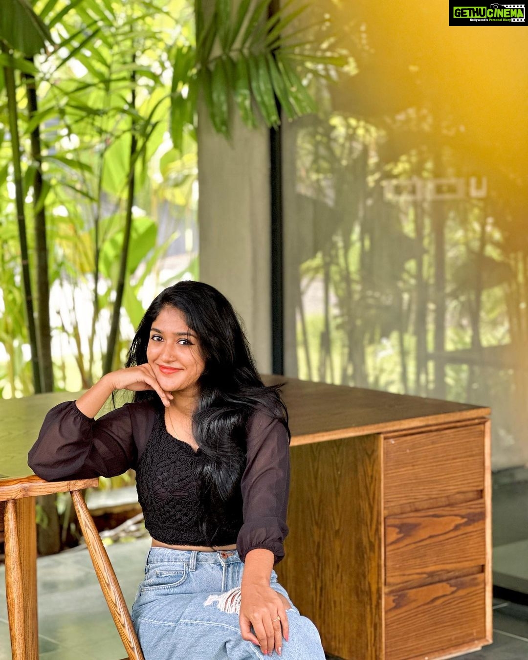 Kalyani Anil Instagram - 🖤 Saptha Resort & Spa