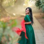 Kalyani Anil Instagram - 🌞🪷✨ 👗 @d_eva_signature_bysoumyajilesh 📸 @talesbyaravind Edits @momentssbyelementricx 💄 @brides_of_deepthi Trivandrum, India