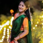 Kalyani Anil Instagram - Paakadha nerathil paakkuradhum… 👀😌 👗 @geesahh_designs 📸 @jithuthampifm @travancoreads 💄 @brides_of_deepthi