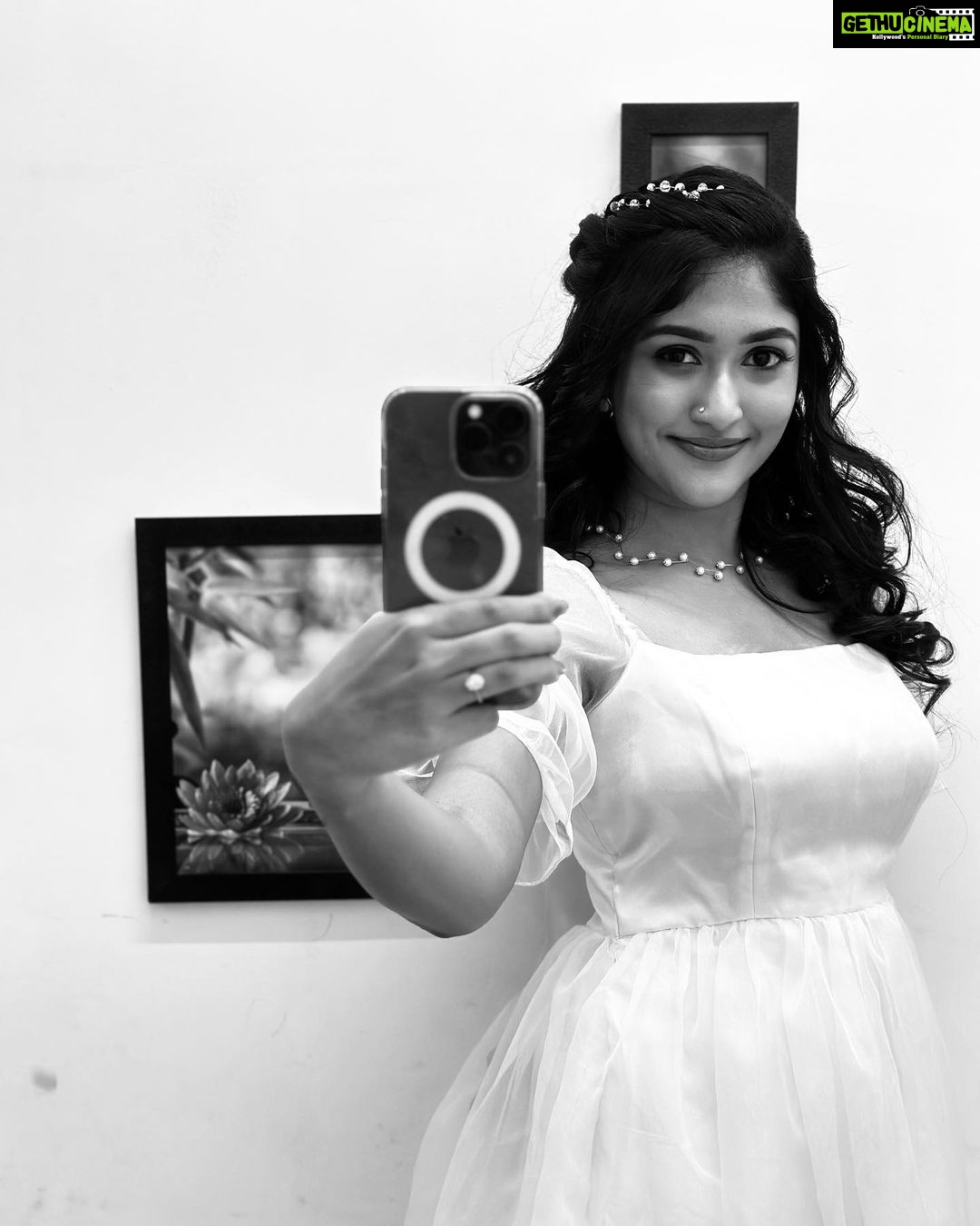 Kalyani Anil Instagram - Dreams…✨ 💄 @brides_of_deepthi 👗 @geesahh_designs