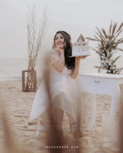 Kalyani Anil Instagram - 20✨

📸 @travancoreads @jithuthampifm 
👗 @geesahh_designs 
💄 @brides_of_deepthi 
🍰 @amoracelebrations
Decorations @nagercoil_decors