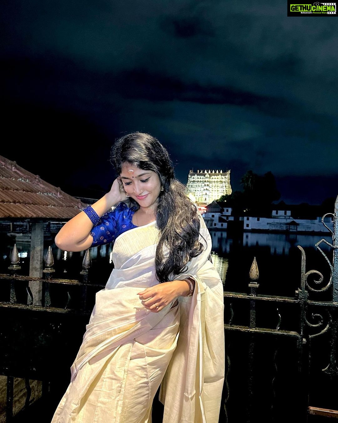 Kalyani Anil - 83.4K Likes - ✨
Saree @ar_handlooms_kuthampully
📸 @sonu_.sajeev 😘
#trivandrum #padmanabhaswamytemple