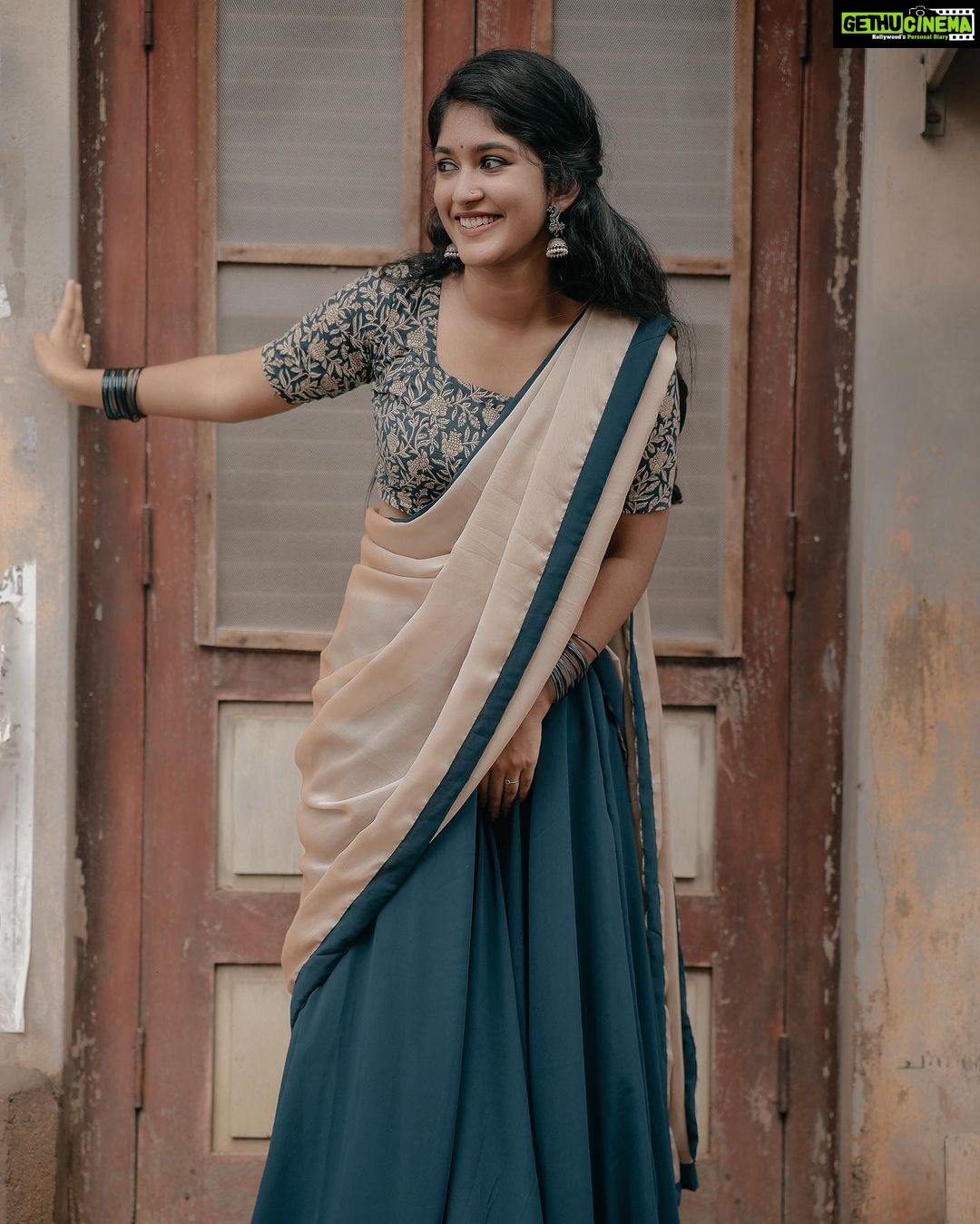Kalyani Anil Instagram - 🤍 📸 @dulkifil_photography 👗 @signature_by_nj