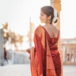 Kalyani Anil Instagram - 🪞✨🦢 📸 @travancoreads @jithuthampifm 🎨 @momentssbyelementricx Samudra Beach