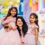 Kamna Jethmalani Instagram - Happy Mother’s Day to me 🌸 I cannot thank you girls for choosing me as your mother ❤️ It would be wrong if I say that you learn from me ,,, the amount you girls have taught me is unbelievable. Unconditional love , patience, positivity, being happy on the smallest of the things and the list goes on. I love you both. My life now revolves around you both ❤️ I feel so proud to be your mom! God bless you girls !