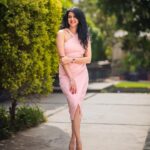 Kamna Jethmalani Instagram - Hello 🌸🌸🌸 Outfit - @forevernew_india Watch - @omega Shoes - @ferragamo Clicked by - @storiesbyswatichauhan