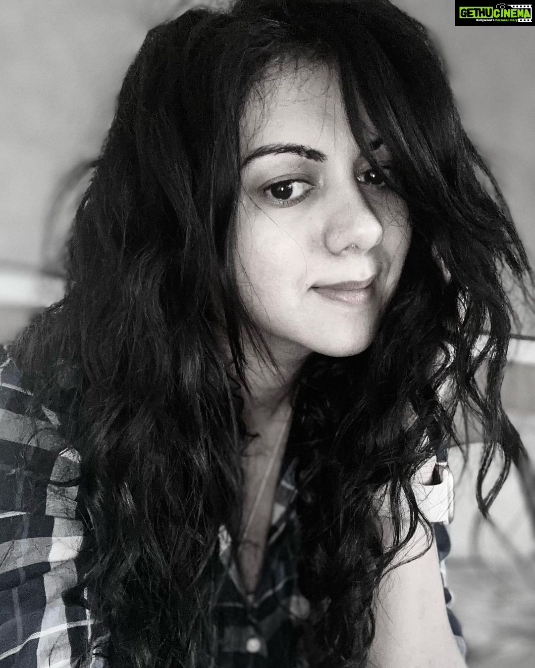 Kamna Jethmalani Instagram - Messy is all I like …. 😉