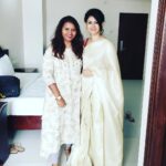 Kamna Jethmalani Instagram - With ☺️🥰@kamana10 So sweet of you mam all the best for the next project mam #thelgu #thammil #kannada #hindi #movies #allshots I'm so happy to work with you 🥰 TQ so much 😘💕 Madanapalli AP, India