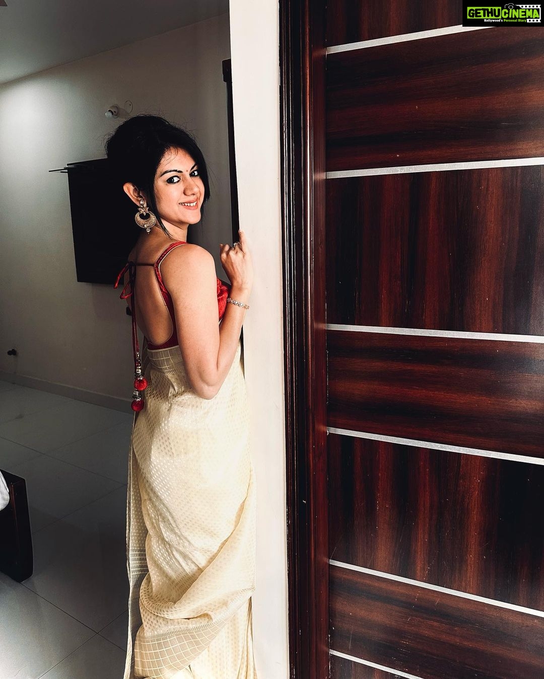 Kamna Jethmalani Instagram - Just elegance …..