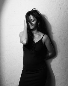 Kamna Jethmalani Instagram - ……..🖤🖤🖤