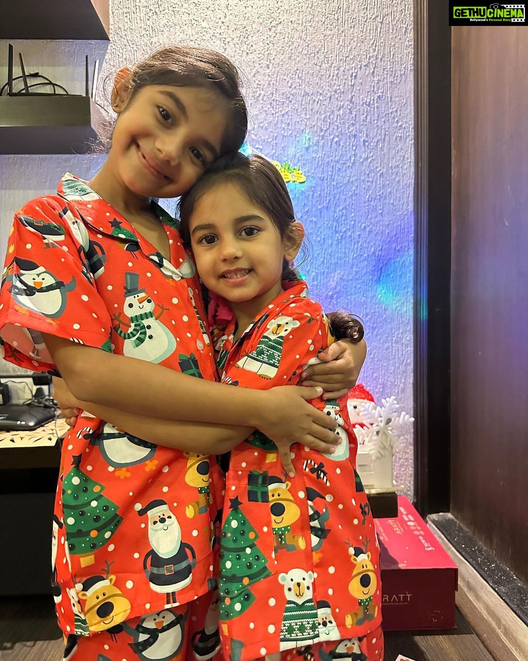 Kamna Jethmalani Instagram - The spirit of Christmas 🎄 ❤️ Merry Christmas everyone ❤️