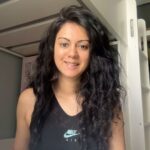 Kamna Jethmalani Instagram - Heyyyyyy, Super excited to start my #wednesdaywisdom reels . This is my first video and I am excited to start with one of my favourite topic “FITNESS” . I know a lot of people don’t take fitness seriously. I am no expert to talk about it but I know one thing for sure that looking after yourself is the least you can do for yourself. And fitness is definitely the first step. If you haven’t worked out ever , there’s always a start. Slow walks , stretching, yoga , pranayama, dancing etc is what you can start with. Start slow . I will advise to start with 25-30 minutes and atleast twice a week. And once you start seeing or feeling a change, I promise you will not stop! Waiting for some comments. And if you have started working out after watching this video then please send me a video and I will share it on my story❤️ Sending lots of love . BE FIT. Take care of yourself 🌸🌸🌸