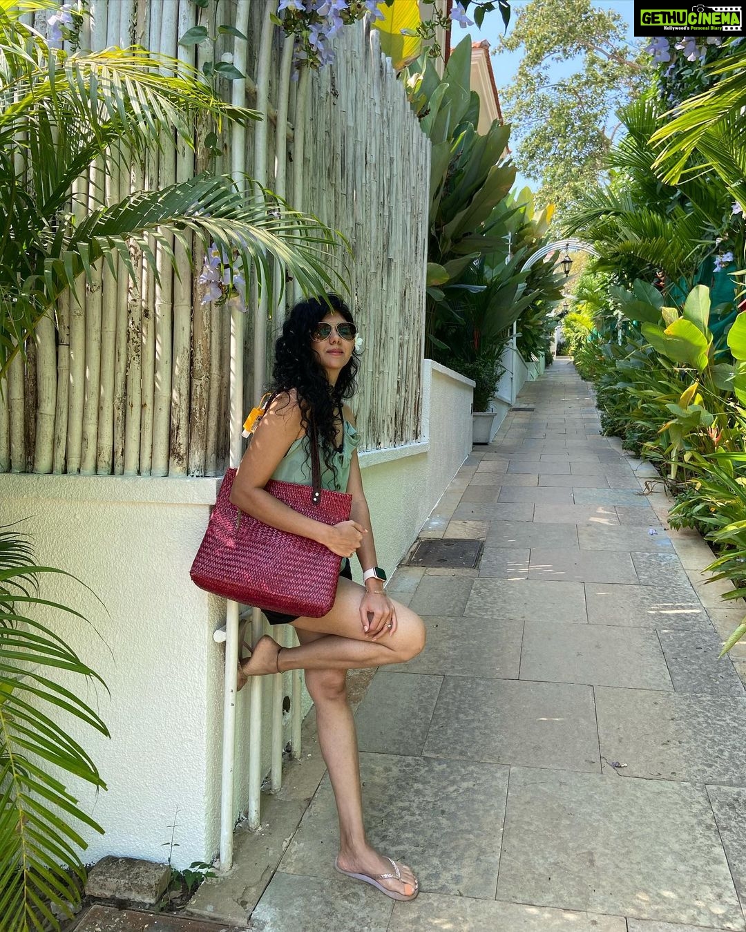 Kamna Jethmalani Instagram - Good morning people ❤️ Have a blessed week ahead!