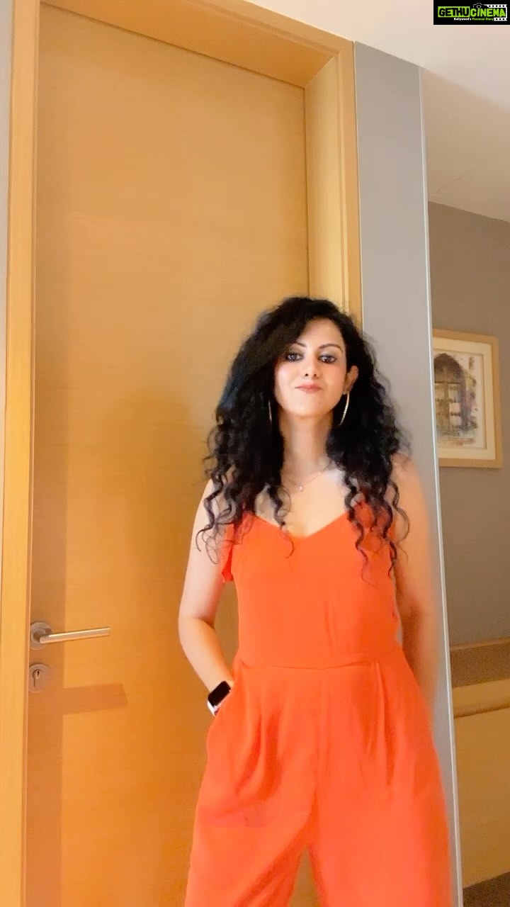 Kamna Jethmalani - 10.3K Likes - Happy Friday 😁 Have an amazing weekend people 🌸🌸🌸
Celebrate little joys of life . Don’t wait for a big one … These small little things will go a long way…
Smile , laugh , have coffee , dance randomly, go on short trips , meditate…Trust me it works .
Have an awesome day. Sending lots of love ❤️