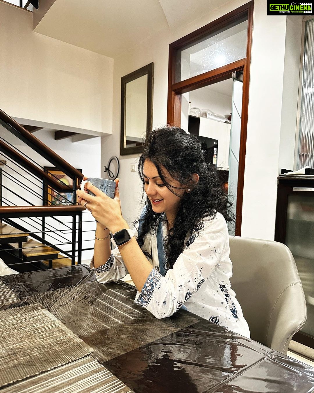 Kamna Jethmalani - 23.5K Likes - It’s a new week ….
Have an amazing one 🌸🌸🌸
Don’t forget to smile and remember you are special 😊😊
Lots of love ❤️