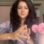 Kamna Jethmalani Instagram - So many questions about my lip colour… Here are my 2 favourite ones !! 1- @maybelline_ind - Touch of nude . Unfortunately they have stopped this shade . 2- @lovecolorbar - shade no 22- sinful matte lip colour! Absolutely in love with them . Try them on and let me know how you liked them ❤️