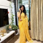 Kamna Jethmalani Instagram - I just love wearing sarees . And yellow is one of my favourite colour. Thank you @kayjodesigns.online for this pretty saree ! It’s so light weight yet so pretty ❤️ #saree #bombay #me #kamnajethmalani #yellow #indian !!!