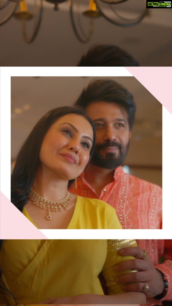 Kamya Punjabi Instagram - Shining bright on this Diwali, just like the love in our hearts. 🪔✨ This beautiful necklace by GIVA is as radiant as my husband's love. 🎁💖 Wishing everyone a sparkling and joyous #Diwali! Use my code *GIVALI15* to avail 15% discount on every purchase from website, app & stores. #GIVA #GIVAJewellery #SparklyDiwaliwithGIVA #FestiveGlam #DiwaliLove #PreciousGifts #festivaloflights