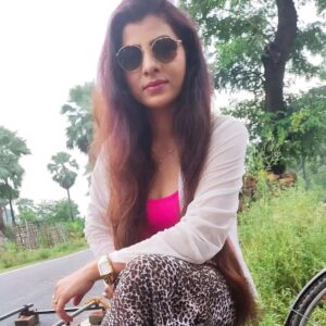 Kanak Yadav Instagram - आज भोजपुरी फ़िल्म जगत की अभिनेत्री कनक यादव जी का जन्मदिन है।
कनक यादव जी को जन्मदिन की हार्दिक बधाई आप ऐसे ही हँसती मुस्कुराती रहे महादेव की कृपा आप पर हमेशा बनी रहे और ऐसे ही आप अच्छी अच्छी फिल्मों से दर्शकों का मनोरंजन करती रहे।
Happy Birthday to you @kanakactress ji🎂💐🎉
