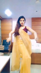 Kanak Yadav Instagram - Jamnapar

#kanakyadav #kanakactress #kanakyadavactress #yadavkanak #actresskanakyadav #कनक_यादव #कनकयादव #trending #viral #explore #reels #diwali #omg #fyp