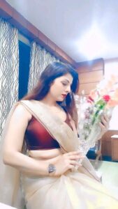 Kanak Yadav Instagram - Mujhe Sab bataya kar achchha lagta hai

#kanakactress #kanakyadav #yadavkanak #love #fyp #comedy #viralvideos #explore #expression
#trending #care #reels #viral #explore #romantic #कनकयादव #कनक_यादव