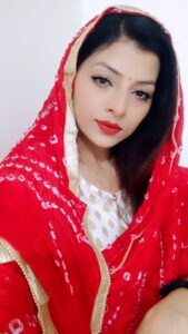 Kanak Yadav Instagram - Maha Laxmi Mantra #kanakactress #kanakyadav #kanakyadavactress #yadavkanak #actresskanakyadav #कनकयादव #कनक_यादव #durgamaa #navratri #laxmi #kali #maa #mantra #viral #trending #reels