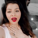 Kanak Yadav Instagram - Bitter Betrayal Love. 😭😭😭 #kanakyadav #kanakactress #kanakyadavactress #yadavkanak #actresskanakyadav #कनकयादव #कनक_यादव #love #dokha #explore #trending #viral #reels #fyp #sad #heartbroken #heartbreak #cry @sonunigamofficial Birsa Munda Airport Ranchi