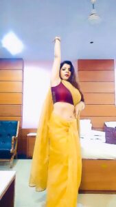 Kanak Yadav Instagram - Rafta Rafta..

#kanakyadav #kanakactress #kanakyadavactress 
#explore #reels #viral #trending #कनकयादव #कनक_यादव