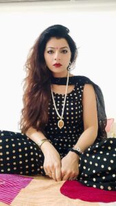 Kanak Yadav Instagram - Aapme bahut attitude hai

#kanakyadav #kanakactress #कनक_यादव #कनकयादव #reels  #comedyvideos #funnymeme #explore #hilarious #meme #standupcomedy #comedy #yadavkanak #film #fyp #art #movie #entertainment #india #standup #love #video #viral #comedymemes #drama #comedyclub