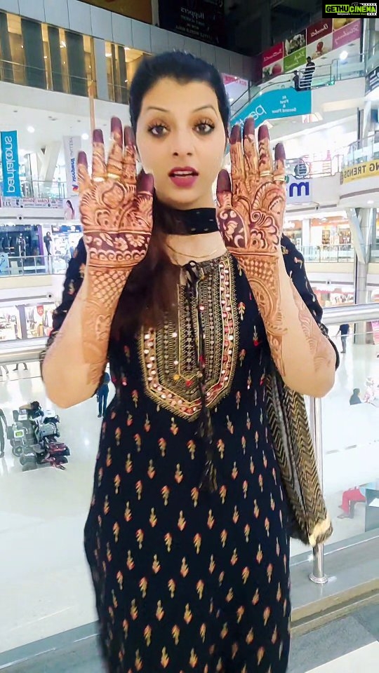 Kanak Yadav Instagram - Mehndi Ka Rang #kanakyadav #kanakactress #कनक_यादव #कनकयादव #reels #trending #happy #explorepage #viral #fyp #tbt #instagood #funny #comedy #memes #love #explore