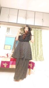 Kanak Yadav Instagram - Tere Ishq Mein pad Jaate Hain

#kanakyadav #kanakactress #कनक_यादव #कनकयादव #reels #trending #happy #explorepage #viral #fyp #tbt #instagood #bold #funny #comedy #memes #love